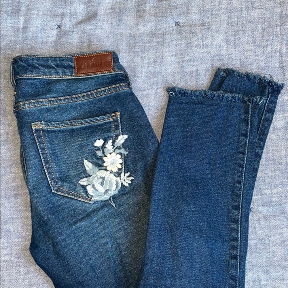 Hollister Low-Rise Skinny Jeans